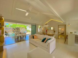 Stunning Villa with Private Pool - 2
