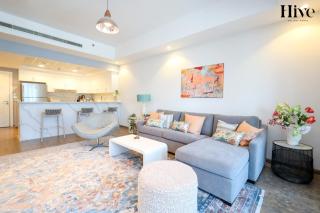 Gorgeous 1 Bed in Churchill Tower, Business Bay - 0