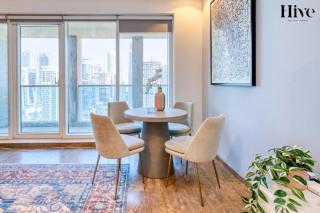 Gorgeous 1 Bed in Churchill Tower, Business Bay - 9