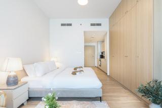 Premium Brand New Home with incredible Facilities - 1