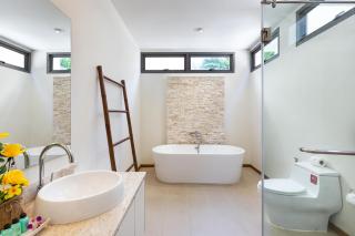 Modern Thai-Balinese 2-Storey Pool Villa Kael in Ka Villas Residence, 500m from Famous Rawai Beach Seafood Market - Strand Rawai - 4