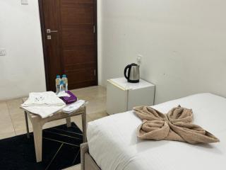 Charming Prestige Abu Dhabi - 8