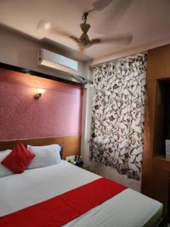 Hotel U S - Aurangābād - 0