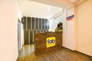 FabHotel VR Residency - 1 km to AIIMS - Nova Deli - 2