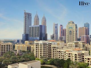 Luxury 1 Bed Apt in Golf Views - 4