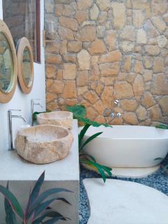 Deka Villa - Kuta Lombok - 5