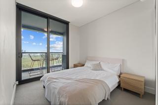 Luxury Retreat 2BR with Stunning Harbour Bridge & City Views - Sidney - 6