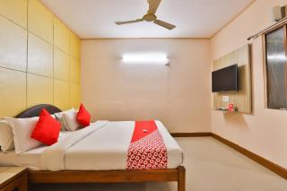 Hotel O Utsav - Vadodara - 5