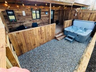 The Hideaway Cabin with Hot Tub - 6