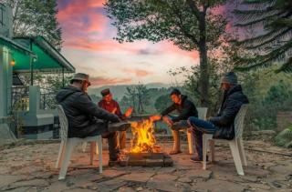 The Kasauli Suffer l Woods View I Excellent Service & Free Car Parking I Family Groups I Helpfull Staff I Managed By Exotic Stays - Kasauli - 9