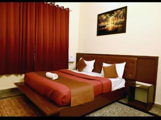 PLAY V3 HOTEL tapovan - Rishīkesh - 1