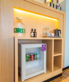 Happy Inn-Zhengzhou Railway St ation Erqi Square Branch喜鹊愉家酒店锦荣国际轻纺城店 - Zhengzhou - 7