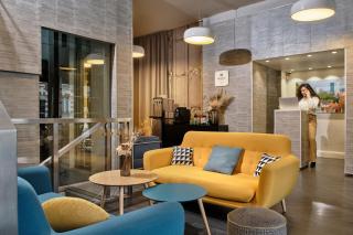 Hotel Atrium by Happyculture - Suresnes - 5