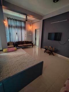 Varaha Homestay - Guwahati - 4