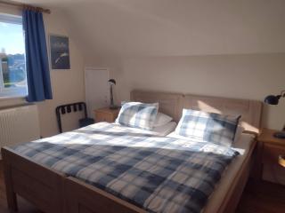 Little Bassett Bed & Breakfast - 1