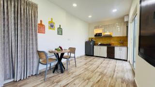 BluO 1BHK Suite Medicity - Bathtub, Kitchen Lift #staycation - Gurgaon - 4