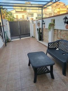 Affittasi casa a 10 mt dal mare - 4