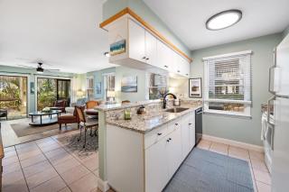 55-2 Low Country Get-A-Way condo - Pawleys Island - 6