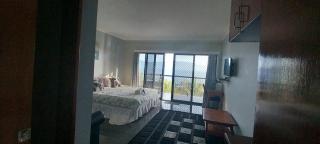 Hiwe Hiwe Lodge - - 4