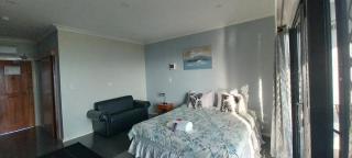 Hiwe Hiwe Lodge - - 1