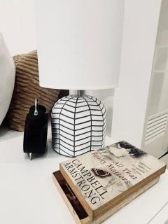 Bright Airy Urban Escape - 5