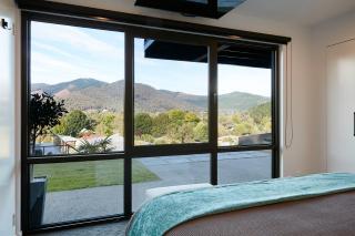 Altura Apartment Bright - Bright - 9
