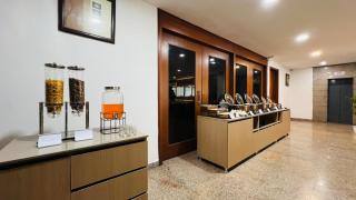 BluO 1BHK Suite Medicity - Bathtub, Kitchen Lift #staycation - Gurgaon - 2