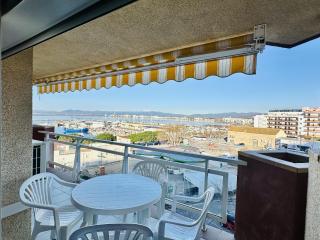 2059 ROCMAR 7 4-C, EXCELENTE SITUACIÓN FRENTE AL PUERTO PESQUERO Y CON VISTA A LA BAHÍA. GRAN TERRAZA. - ES-258-5 - Roses - 0