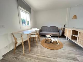 Beautiful renovated studio - 8