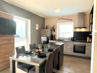 Ferienwohnung Sonnenterrasse, 1-4 Personen, 2 Schlafzimmer, große Terrasse - 6