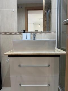 Apartamento con vistas y piscina by beBalmy - 4