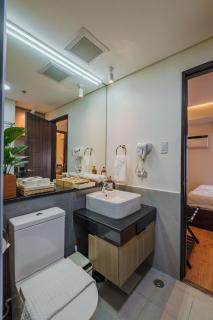 EC Suites Modern 1Br Suite w Balcony in Pasay - Manila - 9