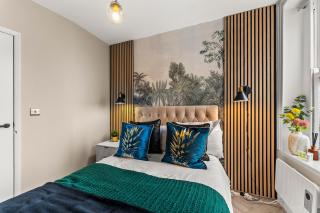 The Gatsby 3 Bed Abode with Harbour Views - Whitby - 6