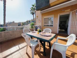 Sea View Bungalow with Pool - 5