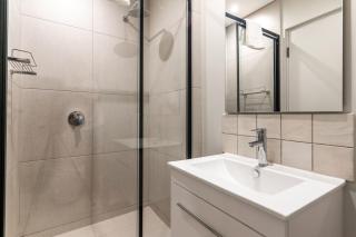 The Rose 206 - Modern Studio Apartment with Pool - Cape Town - 6