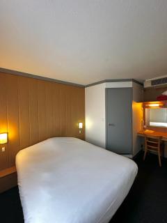 Fasthotel Laval - Laval - 0