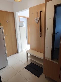 Byt s parkovaním a balkónom - Vrakuňa - 3