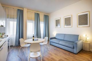 LARÙ - 8 Minutes from the Duomo - Milan - 9