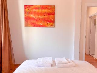 Restful Flat in Glyfada Center - 7
