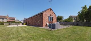 Middle Huntingford Barns and Lodge - Charfield - 0