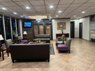 Clarion Inn & Suites Dothan South - Dothan - 6