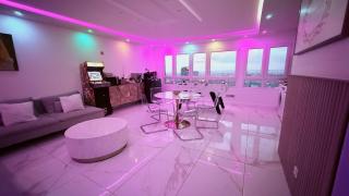 Nice Apartment with amazing view of Paris plus Parking - 3