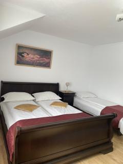 Vila Miorita - 2