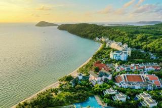 JW Marriott Phu Quoc Emerald Bay Resort & Spa - 3