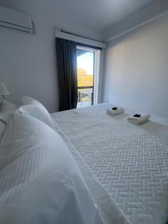Cozy Retreat Apartment in Vari - Vári - 0