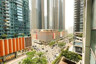 Chic BGC Condo Across Uptown Mall #ournw9b - Manila - 0