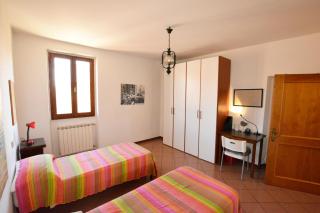 apartment for 5 by Santa Croce - Florence - 1