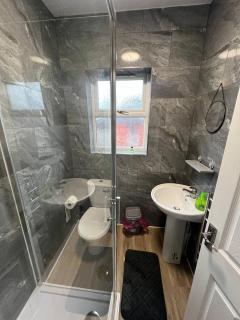 Private Full Kitchen & Sofa Bed Free Parking - Liverpool - 6