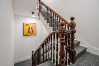 Work Desk Shared Kitchen Budget Parking - 1