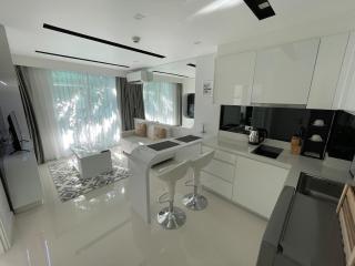 Stylish Apartment - Ultra-Fast Fiber Internet, Pool, Sauna, Gym, Smart TV, Guest friendly - 6